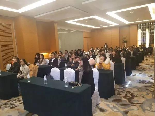 微信图片_20181201150947.jpg 微信图片_20181201150947.jpg